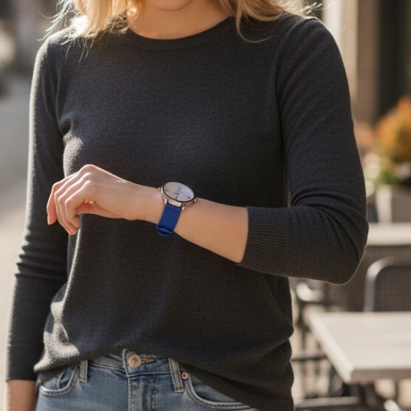 NWOT Bundle Strada Elegant Gold and Silver Watch Duo - Picture 7 of 8